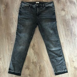 Women’s Jeans